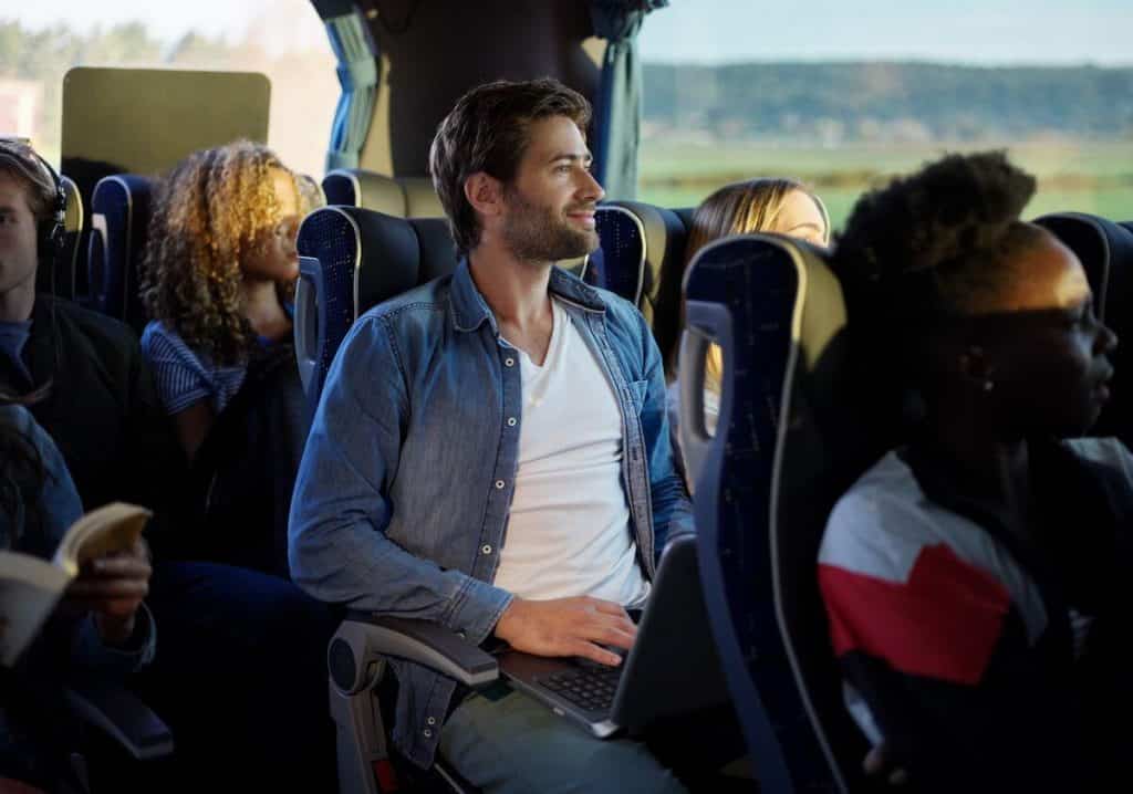 entreprise-adherents-reseau-ocelorn-finistere-bus-en-ligne